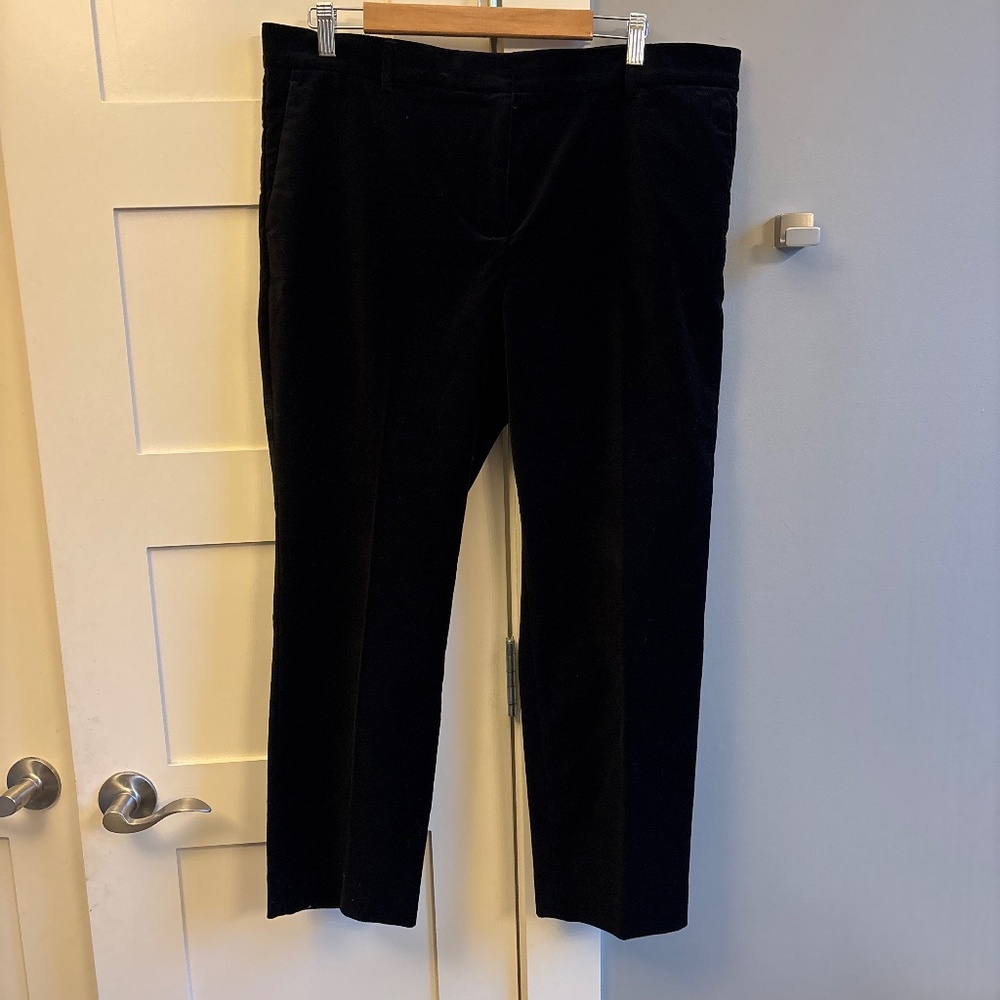 Ann Taylor 14 black velvet straight leg trouser pants